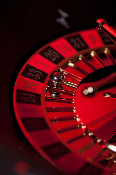 cap togel platform interface showing live-dealer tables and slot games